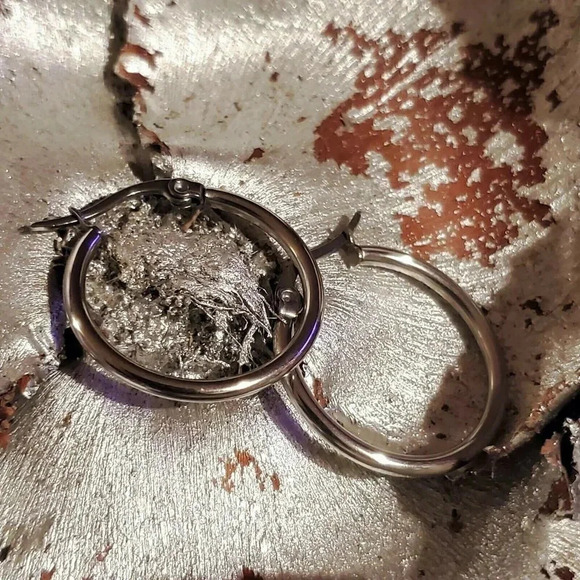 304 Stainless Steel Hoop Earrings 25mm - Picture 2 of 8